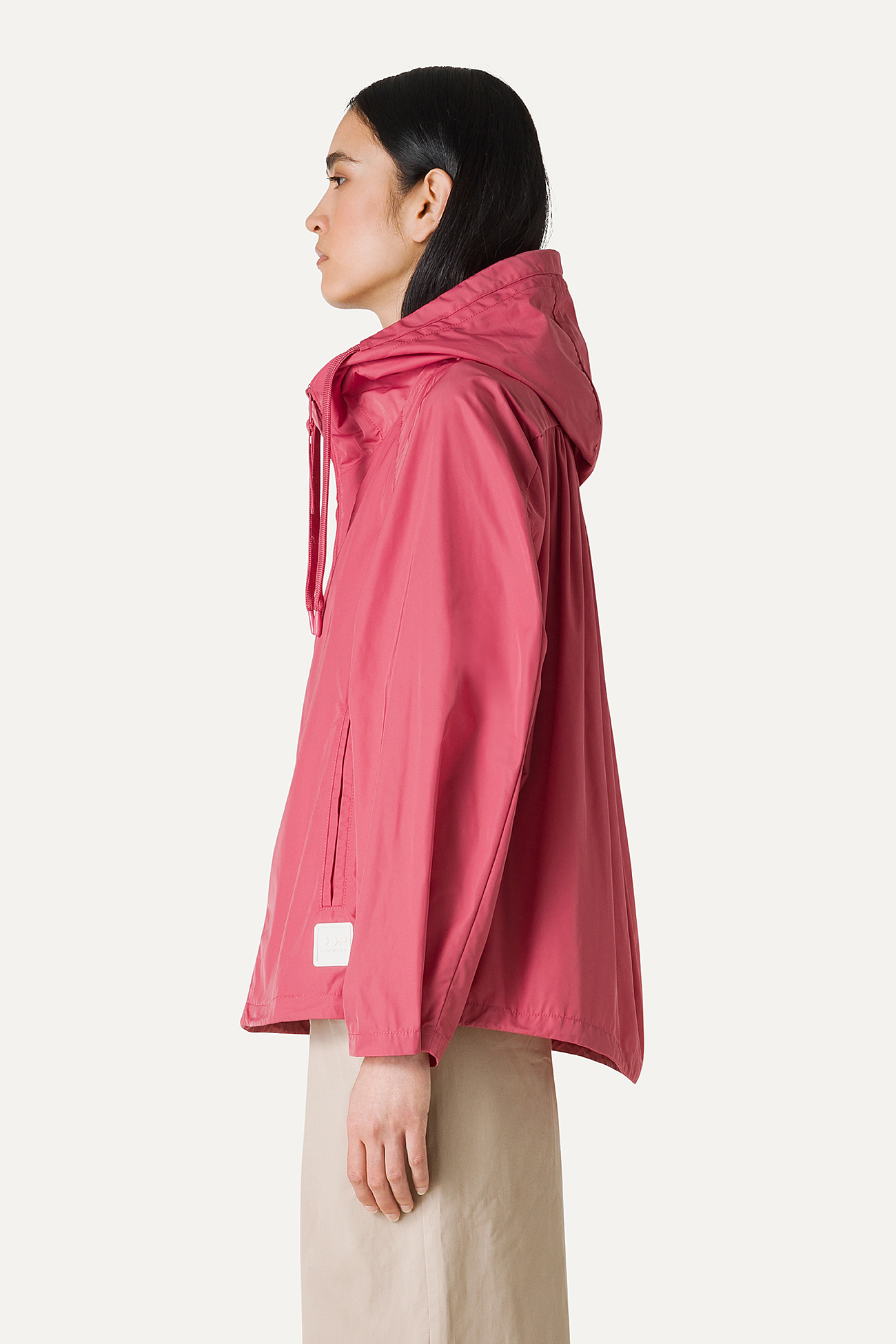 SHORT JACKET IN MEMORY NYLON WITH GATHERED BACK 9139 - OLD ROSE - OOF WEAR