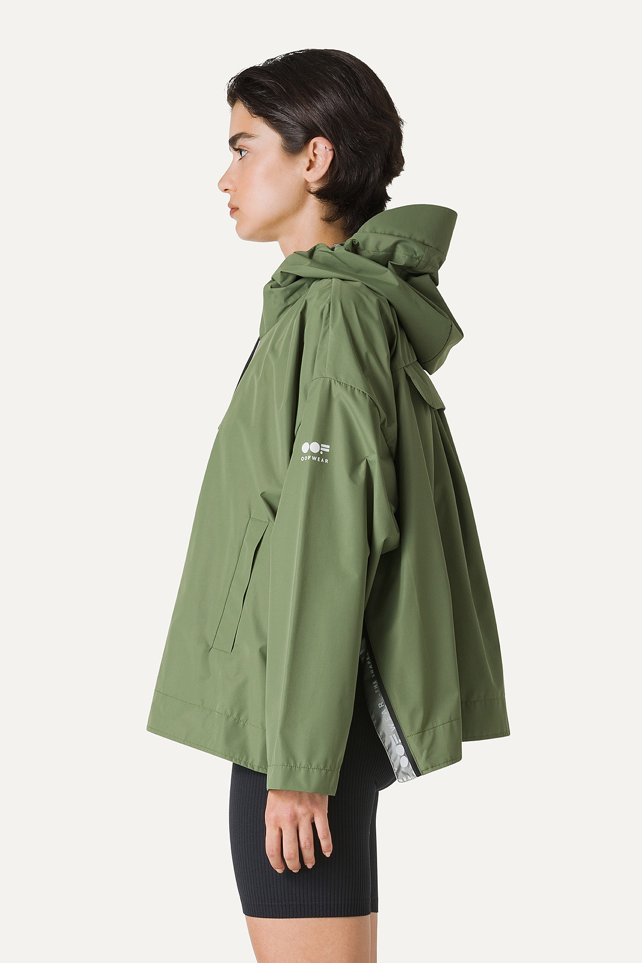 GIACCA CORTA IN NYLON CON INTERNO ARGENTO 9214 - VERDE OLIVA - OOF WEAR