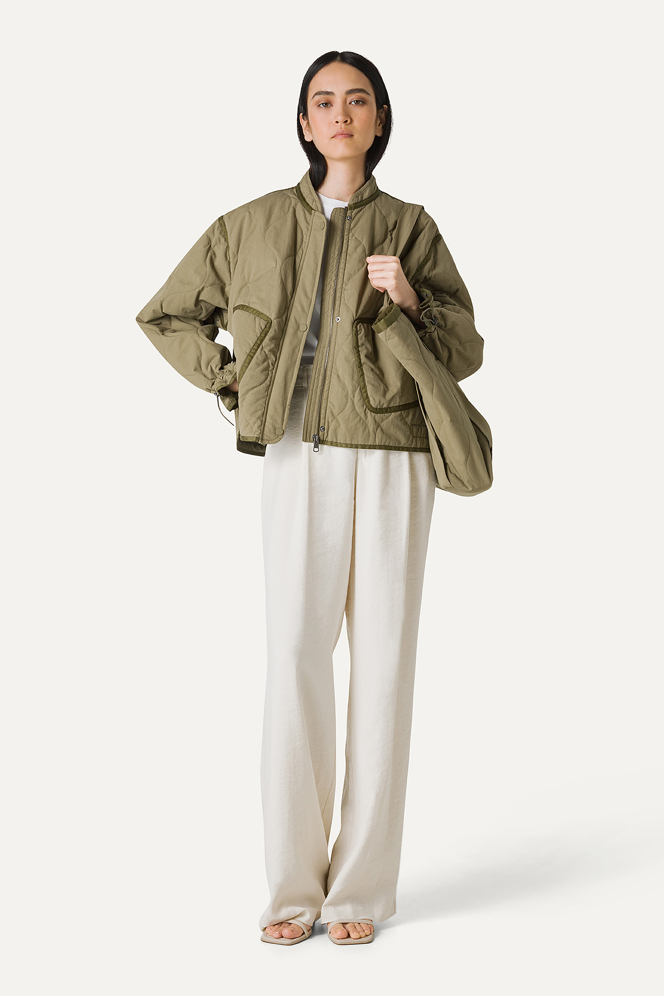 FLARED SHORT JACKET IN QUILTED NYLON 9224 - MOSS GREEN - OOF WEAR