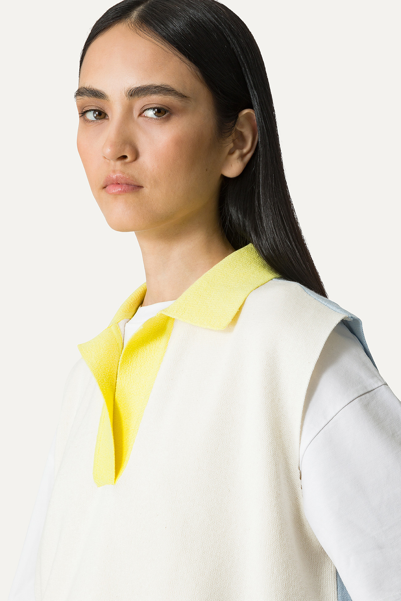 COLOURED COTTON GILET 4057 - CREAM/LIGHT BLUE - OOF WEAR