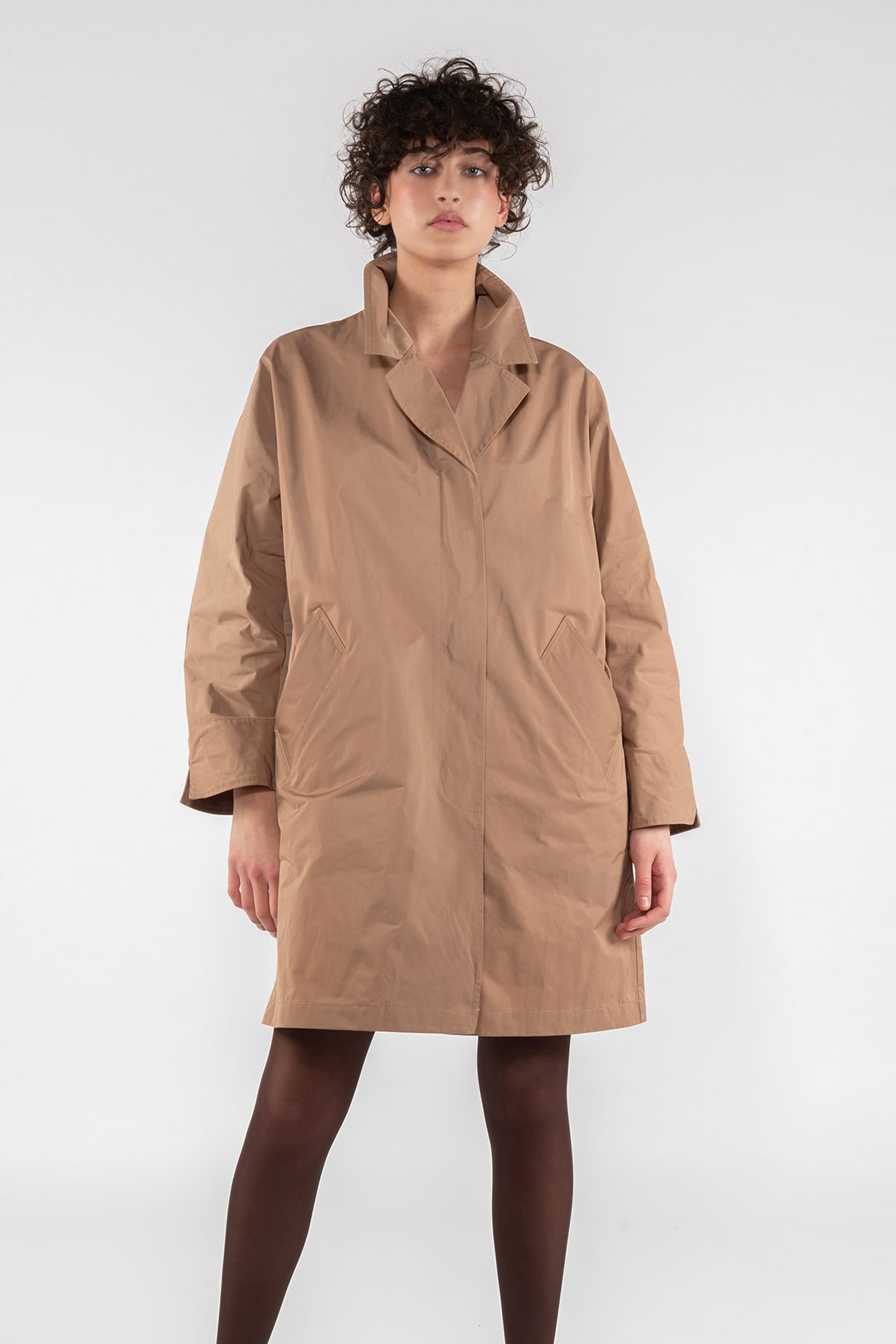 MEMORY NYLON TRENCH COAT 9138 - CAMEL - OOF WEAR