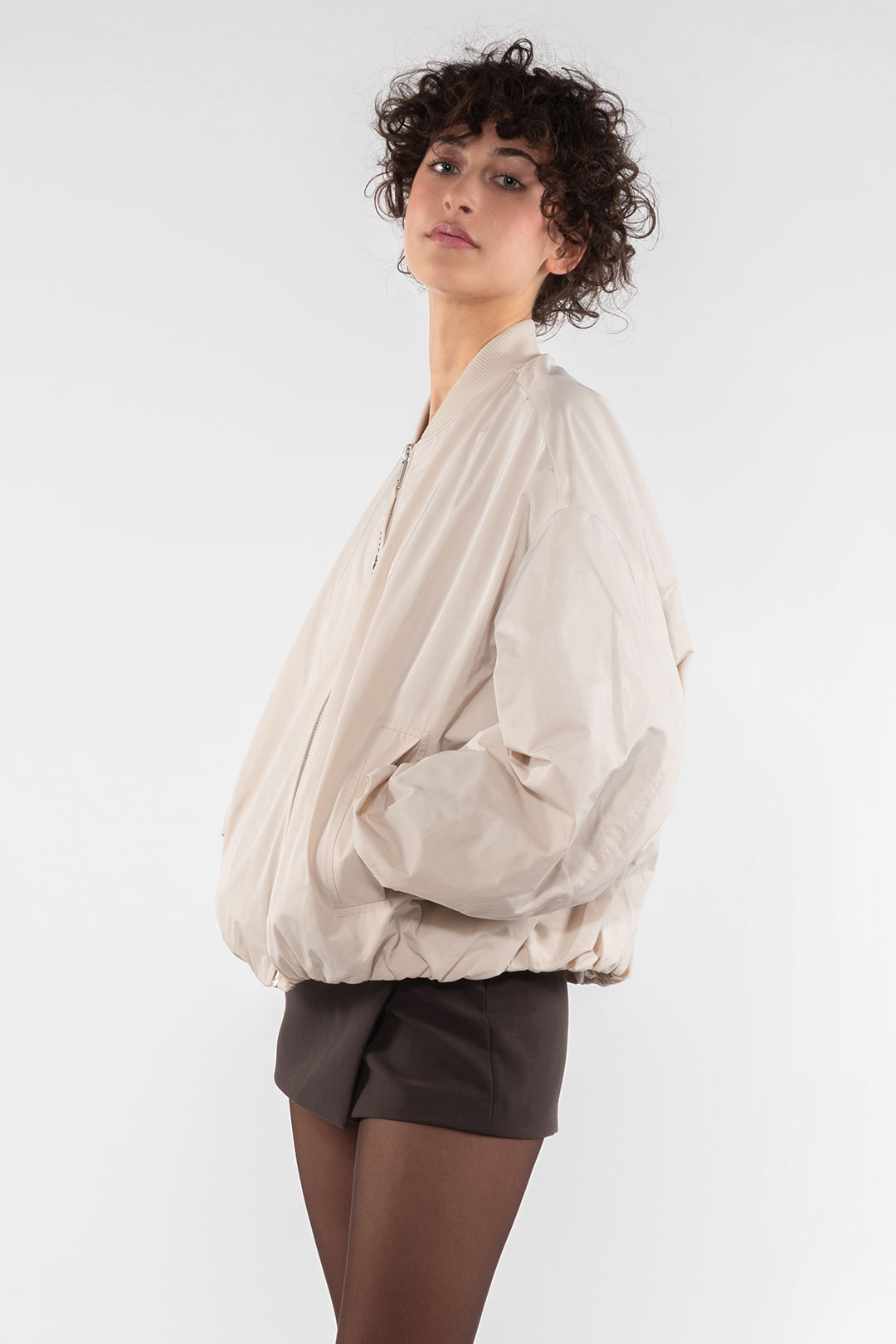 MEMORY NYLON BOMBER JACKET 9271 - CREAM - OOF WEAR