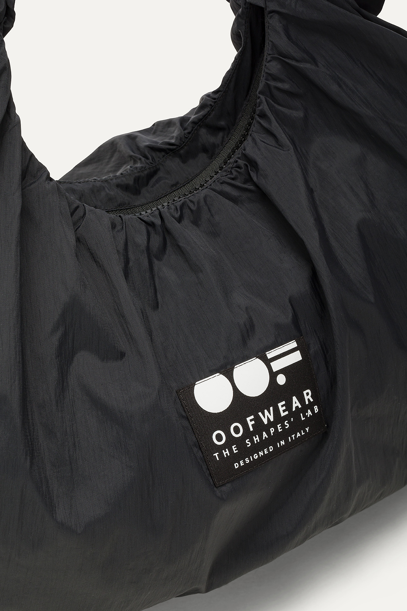 BORSA A SPALLA IN NYLON CRINCLE WATER REPELLENT 3079 - NERO - OOF WEAR