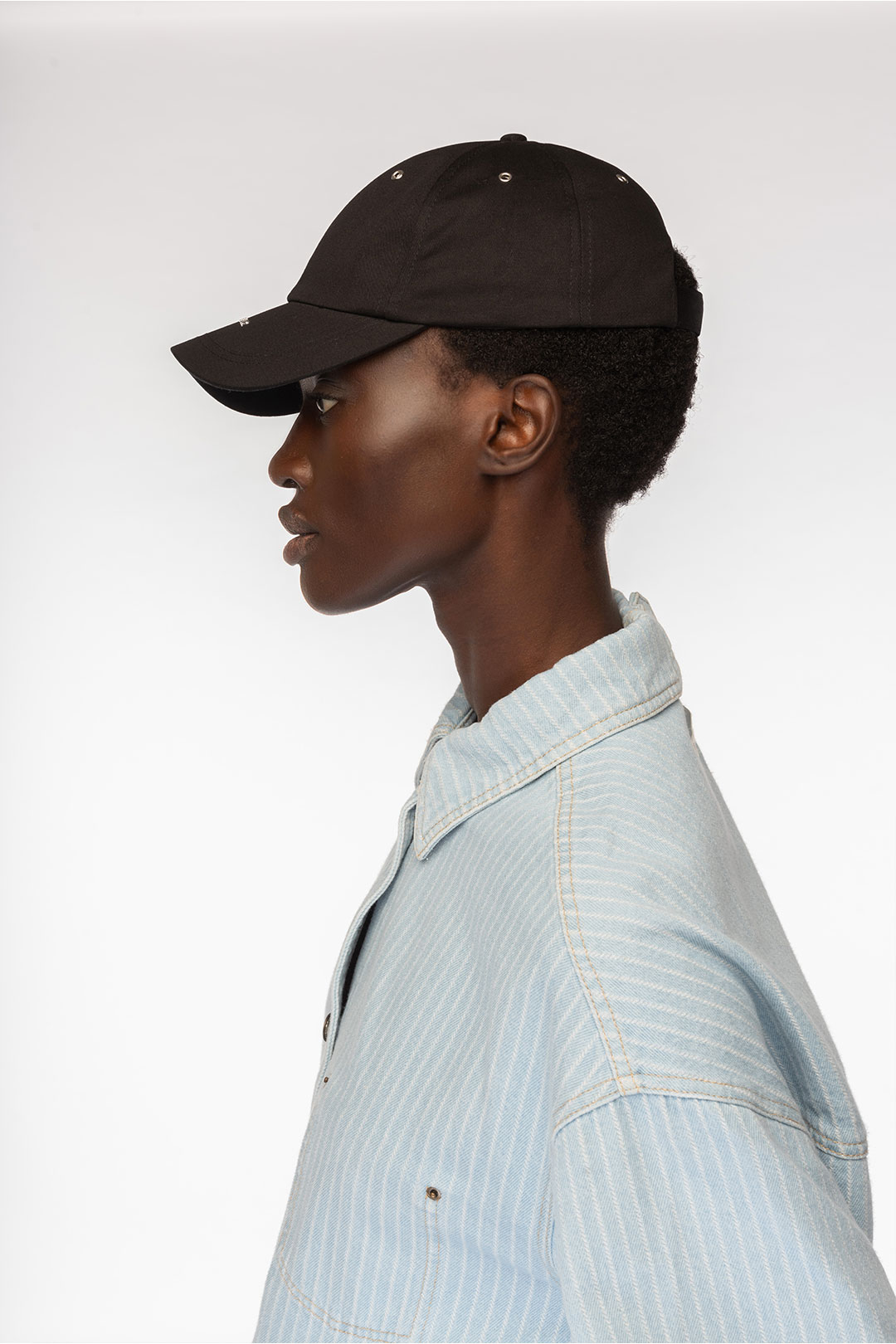 CANVAS CAP WITH PEAK 2019 - BLACK - OOF WEAR