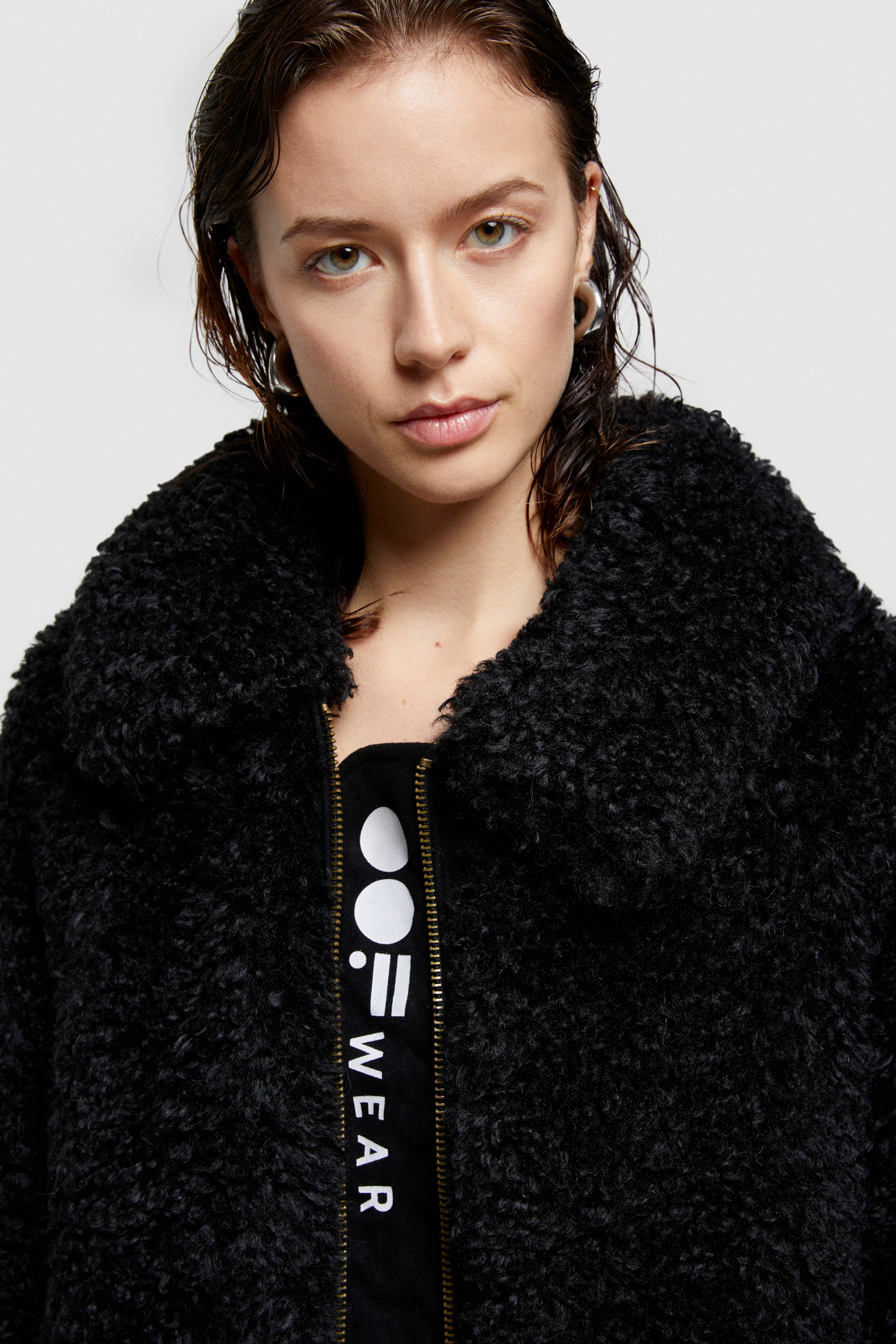 FAUX FUR SHORT JACKET 9258  - BLACK - OOF WEAR